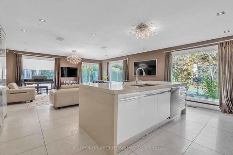 Photo 0 at 36 Old Colony Road, Windfields, Toronto