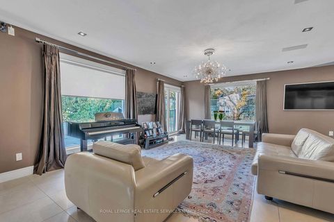 Photo 7 at 36 Old Colony Road, Windfields, Toronto Photo 7 at 36 Old Colony Road, Windfields, Toronto