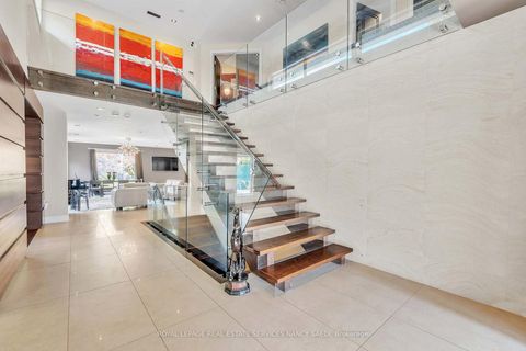 Photo 22 at 36 Old Colony Road, Windfields, Toronto