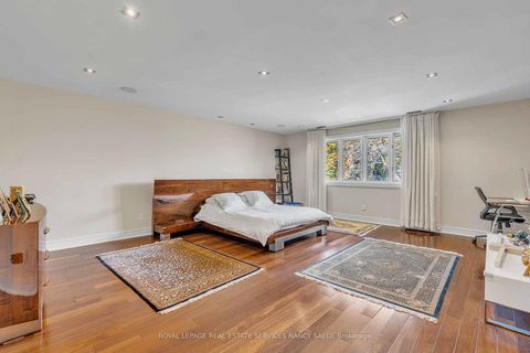 Photo 25 at 36 Old Colony Road, Windfields, Toronto