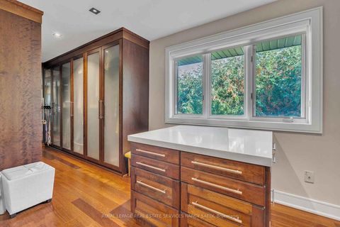 Photo 27 at 36 Old Colony Road, Windfields, Toronto