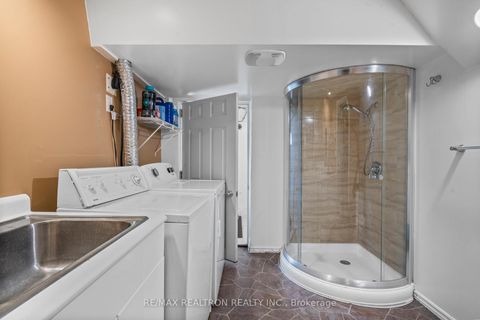 Photo 10 at 10 - 19 Centennial Park Road, West Deane, Toronto Photo 10 at 10 - 19 Centennial Park Road, West Deane, Toronto