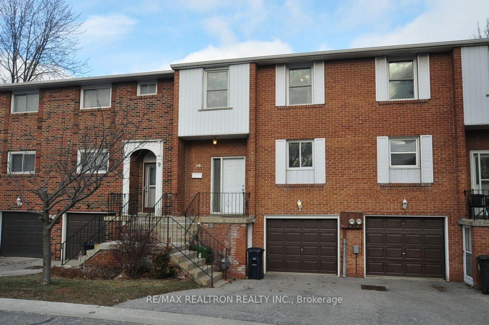 Photo 1 at 10 - 19 Centennial Park Road, West Deane, Toronto Photo 1 at 10 - 19 Centennial Park Road, West Deane, Toronto