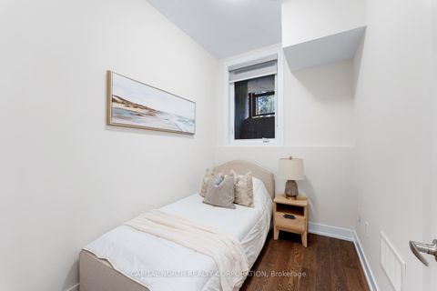 Photo 16 at L118 - 9570 Islington Avenue, Sonoma Heights, Vaughan