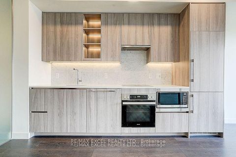 Photo 10 at 2001 - 85 McMahon Drive, Bayview Village, Toronto