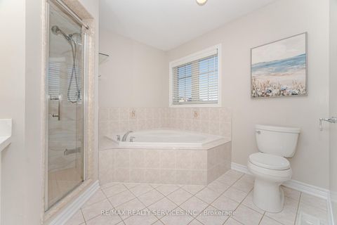 Photo 27 at 71 Ivy Glen Drive, Patterson, Vaughan