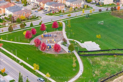 Photo 47 at 71 Ivy Glen Drive, Patterson, Vaughan