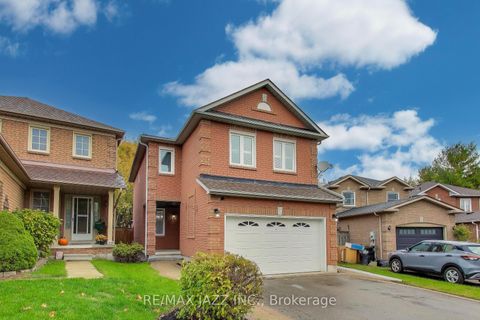 Photo 1 at 9 Maconnachie Place, Bowmanville, Clarington