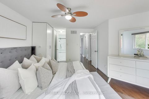 Photo 18 at 9 Maconnachie Place, Bowmanville, Clarington