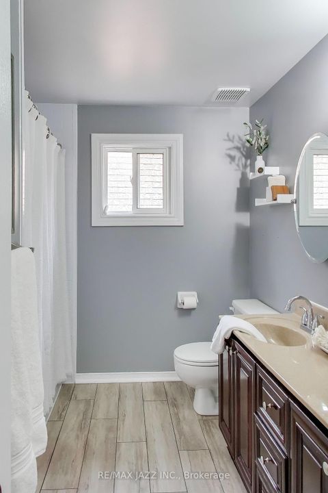 Photo 24 at 9 Maconnachie Place, Bowmanville, Clarington