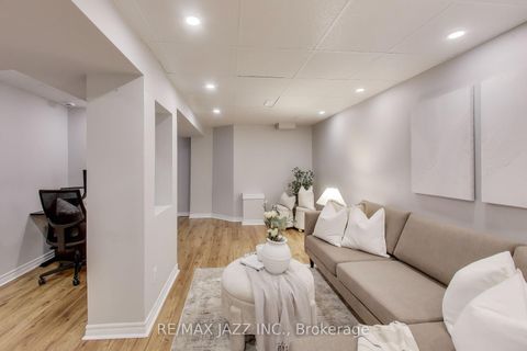 Photo 26 at 9 Maconnachie Place, Bowmanville, Clarington