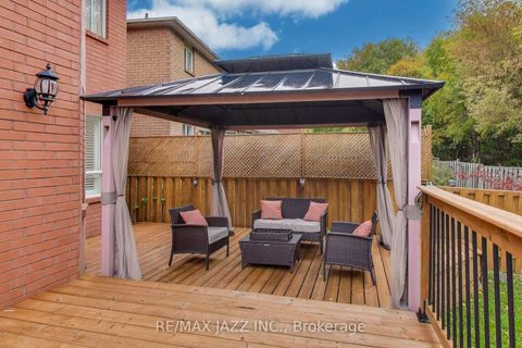 Photo 32 at 9 Maconnachie Place, Bowmanville, Clarington