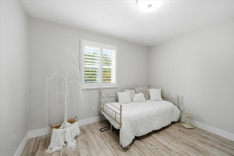 Photo 20 at 234 Billings Crescent, London, Newmarket Photo 20 at 234 Billings Crescent, London, Newmarket