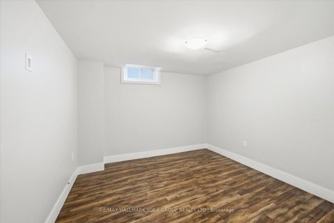 Photo 27 at 234 Billings Crescent, London, Newmarket Photo 27 at 234 Billings Crescent, London, Newmarket