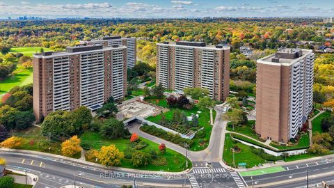 Photo 3 at 1710 - 270 Scarlett Road, Smythe, Toronto