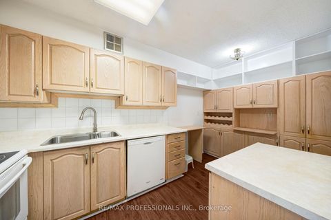 Photo 7 at 1710 - 270 Scarlett Road, Smythe, Toronto