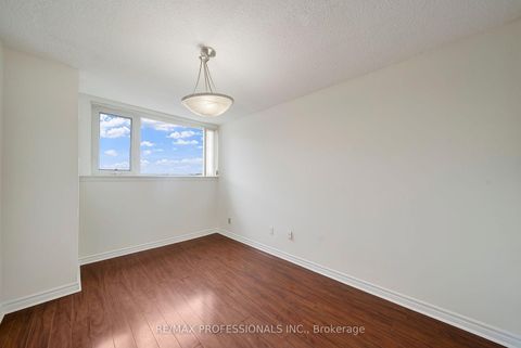 Photo 15 at 1710 - 270 Scarlett Road, Smythe, Toronto