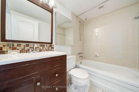 Photo 18 at 1710 - 270 Scarlett Road, Smythe, Toronto