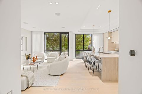 Photo 17 at 39 Chudleigh Avenue, Lawrence Park South, Toronto