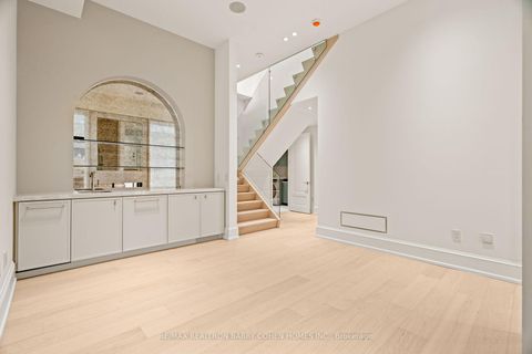 Photo 29 at 39 Chudleigh Avenue, Lawrence Park South, Toronto