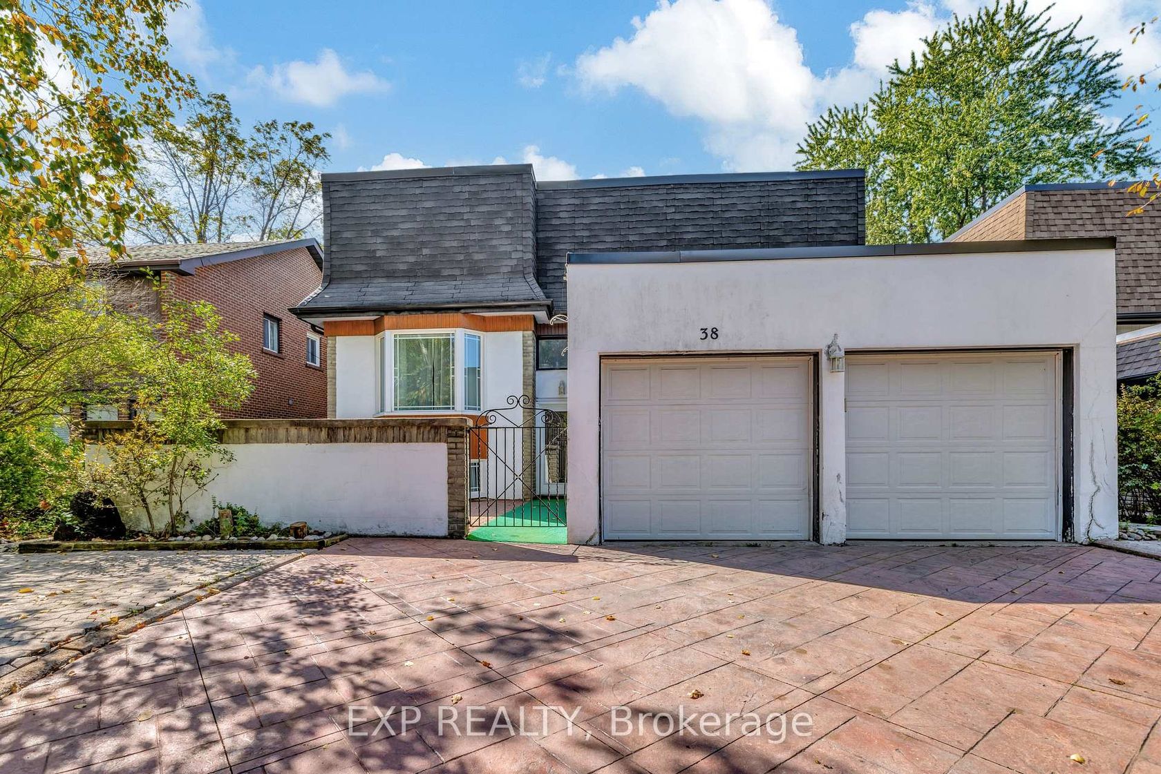 Photo 2 at 38 Tarbert Road, Steeles, Toronto Photo 2 at 38 Tarbert Road, Steeles, Toronto