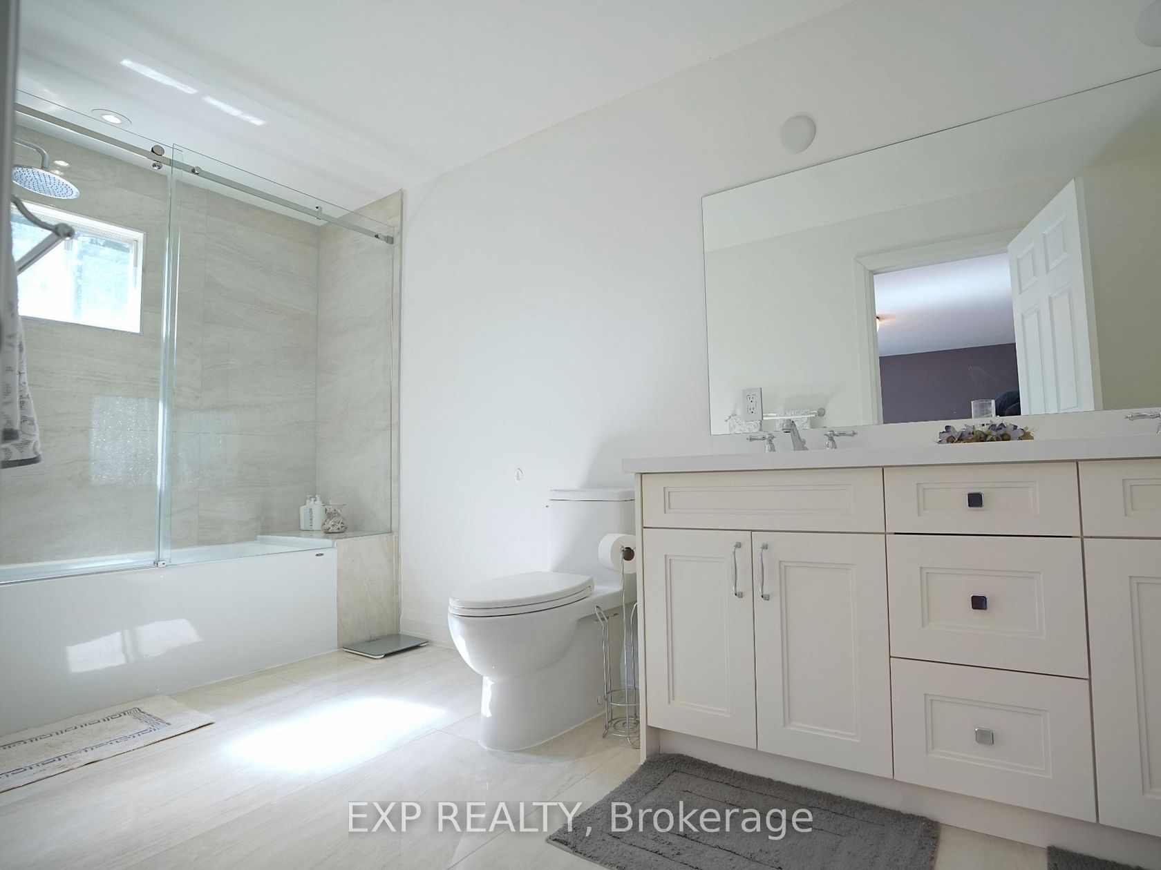 Photo 17 at 38 Tarbert Road, Steeles, Toronto Photo 17 at 38 Tarbert Road, Steeles, Toronto