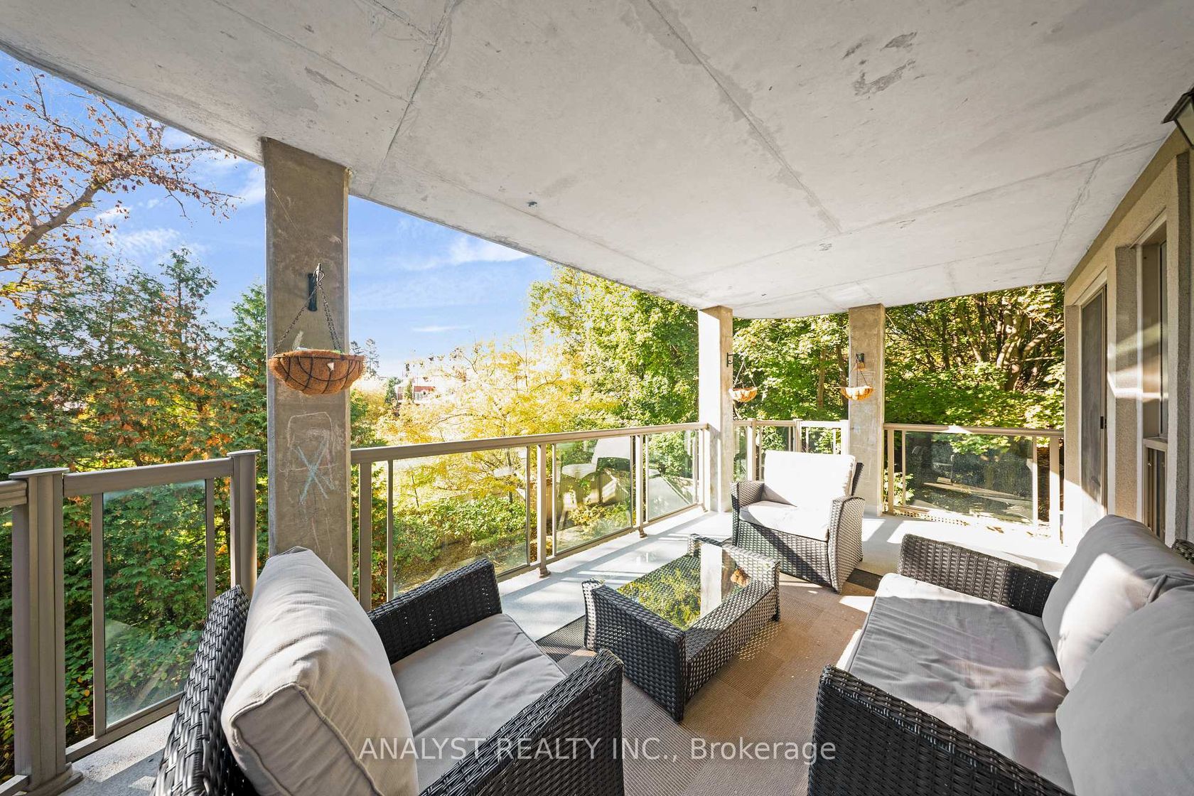 107 - 245 Pine Grove Road, Islington Woods, Vaughan photo 4