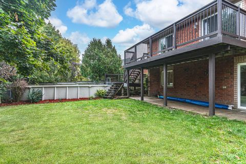 Photo 17 at 51 Golden Eagle Way, Little Lake, Barrie