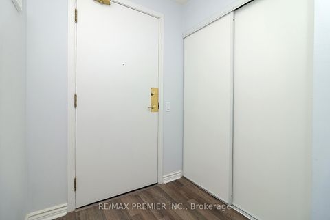 Photo 7 at 721 - 650 Lawrence Avenue, Lawrence, Toronto