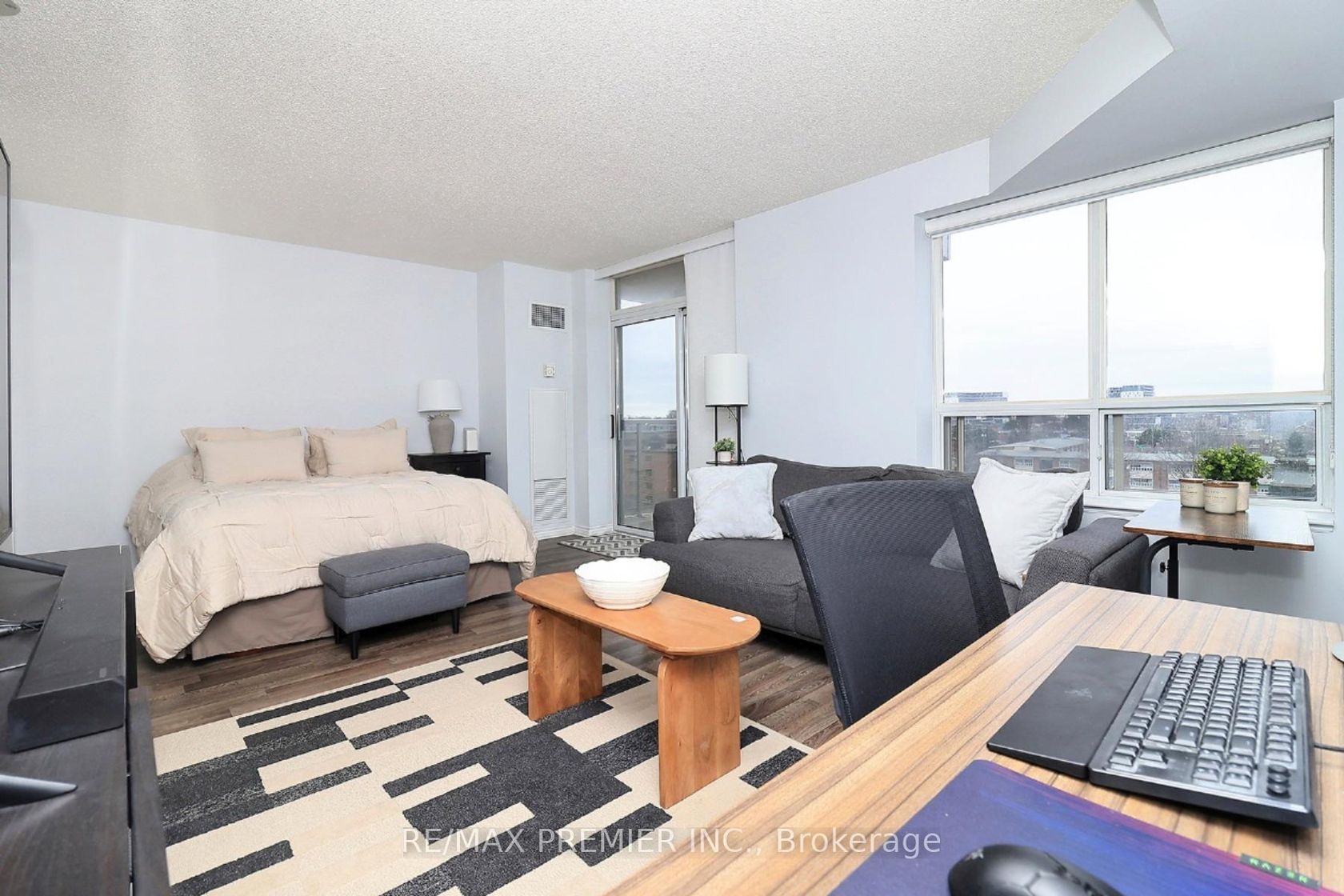 Photo 3 at 721 - 650 Lawrence Avenue, Lawrence, Toronto Photo 3 at 721 - 650 Lawrence Avenue, Lawrence, Toronto