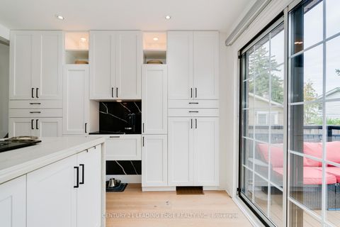 Photo 20 at 4 Aveline Crescent, Bendale, Toronto