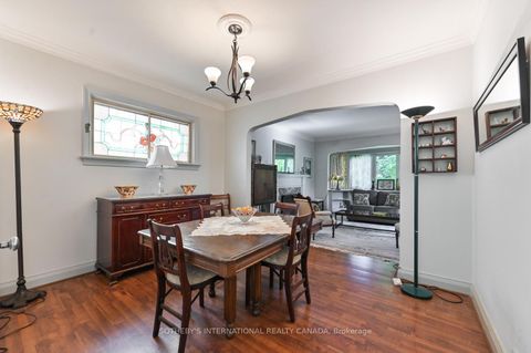 Photo 11 at 2 Wingate Place, Forest Hill North, Toronto