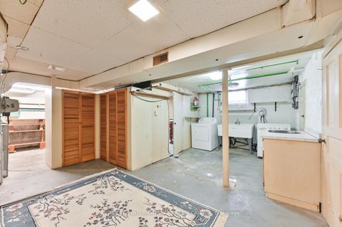 Photo 28 at 2 Wingate Place, Forest Hill North, Toronto