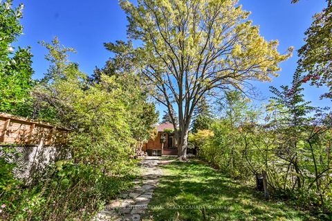 Photo 35 at 2 Wingate Place, Forest Hill North, Toronto