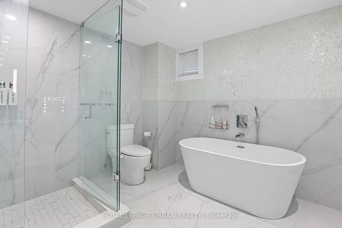 Photo 30 at 182 Parkview Hill Crescent, Parkview, Toronto