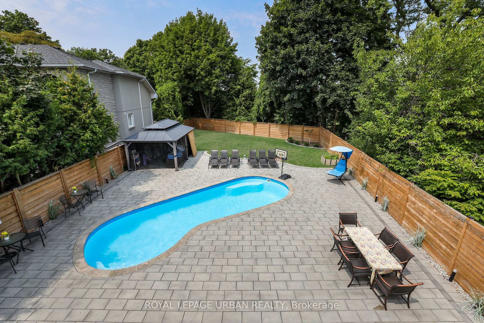 Photo 42 at 182 Parkview Hill Crescent, Parkview, Toronto Photo 42 at 182 Parkview Hill Crescent, Parkview, Toronto