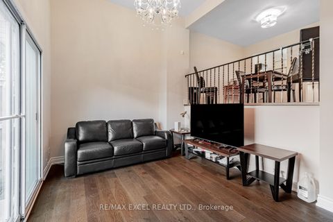 Photo 5 at #61 - 120 Beverly Glen Boulevard, L'Amoreaux, Toronto