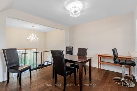 Photo 7 at #61 - 120 Beverly Glen Boulevard, L'Amoreaux, Toronto