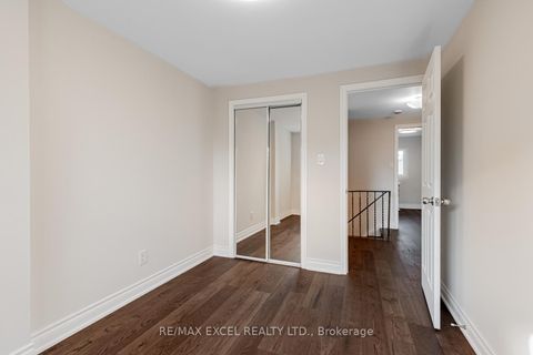 Photo 15 at #61 - 120 Beverly Glen Boulevard, L'Amoreaux, Toronto