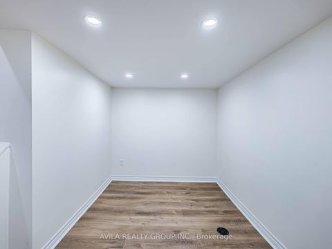 Photo 25 at 918 Ossington Avenue, Junction, Toronto
