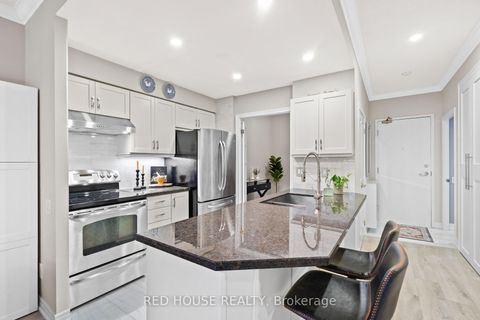 Photo 8 at PH906 - 50 OLD MILL Road, OO Old Oakville, Oakville