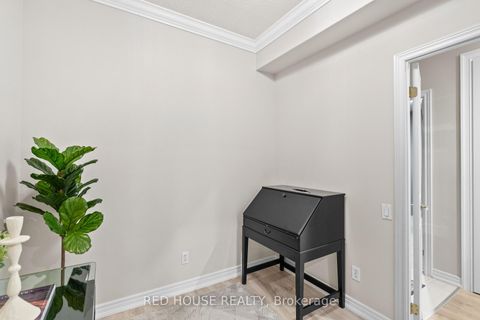 Photo 11 at PH906 - 50 OLD MILL Road, OO Old Oakville, Oakville