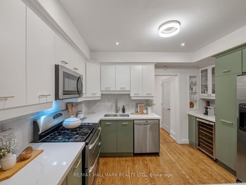 Photo 12 at 173 Wheeler Avenue, The Beaches, Toronto