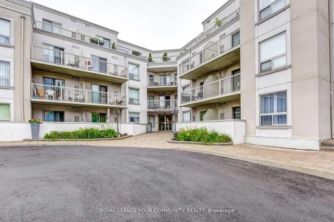 Photo 3 at 101 - 250 Pine Grove Road, Islington Woods, Vaughan