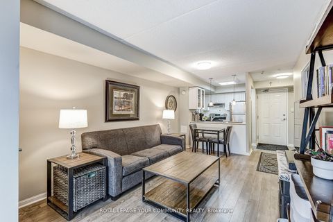 Photo 19 at 101 - 250 Pine Grove Road, Islington Woods, Vaughan