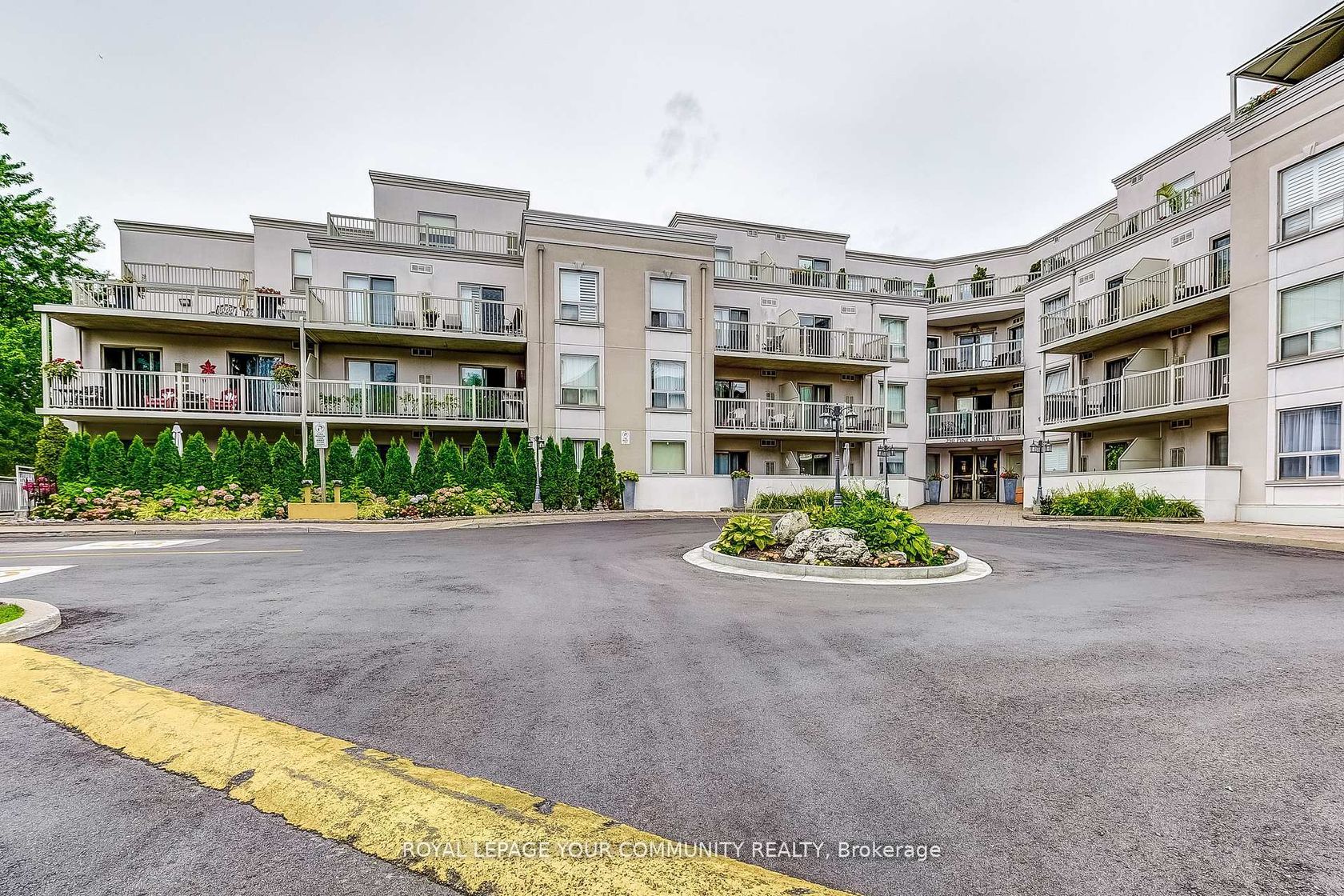 101 - 250 Pine Grove Road, Islington Woods, Vaughan photo 5