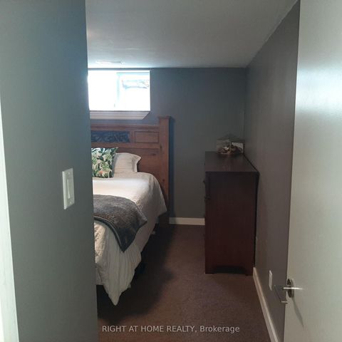 Photo 29 at 32 Davis Road, Aurora Highlands, Aurora Photo 29 at 32 Davis Road, Aurora Highlands, Aurora