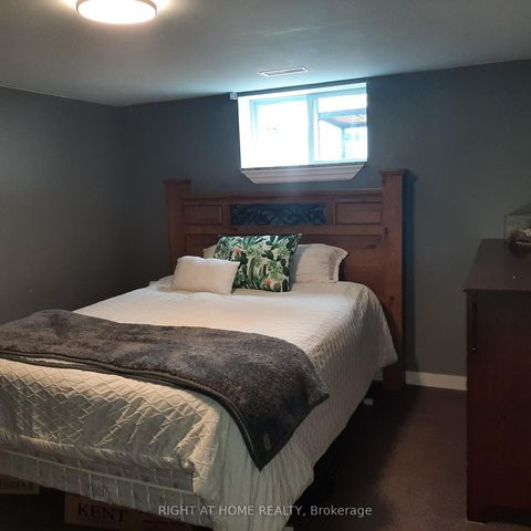 Photo 30 at 32 Davis Road, Aurora Highlands, Aurora