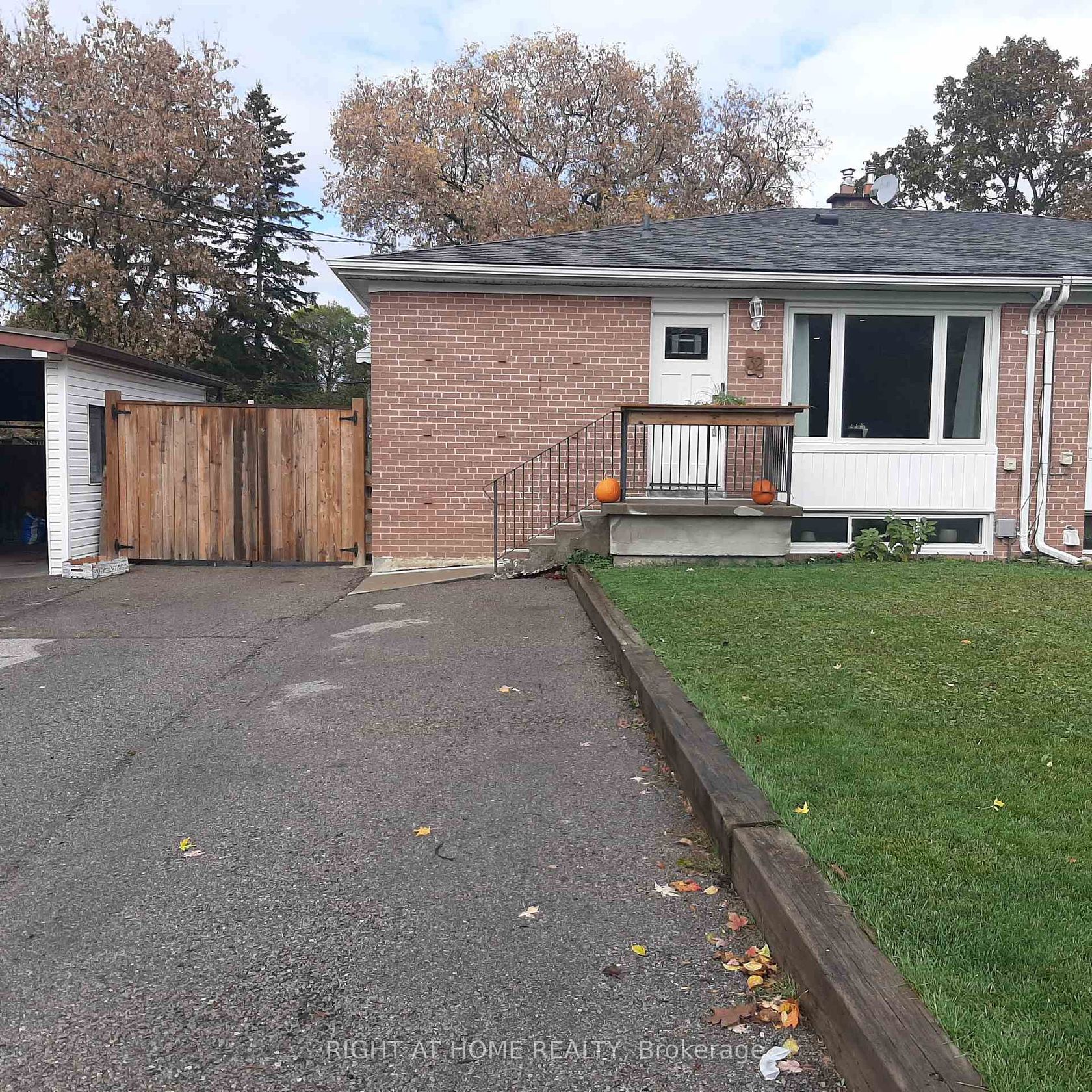 32 Davis Road, Aurora Highlands, Aurora photo 5