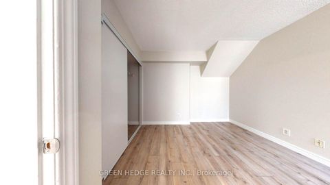 Photo 9 at 418 - 12 Douro Street, Niagara, Toronto